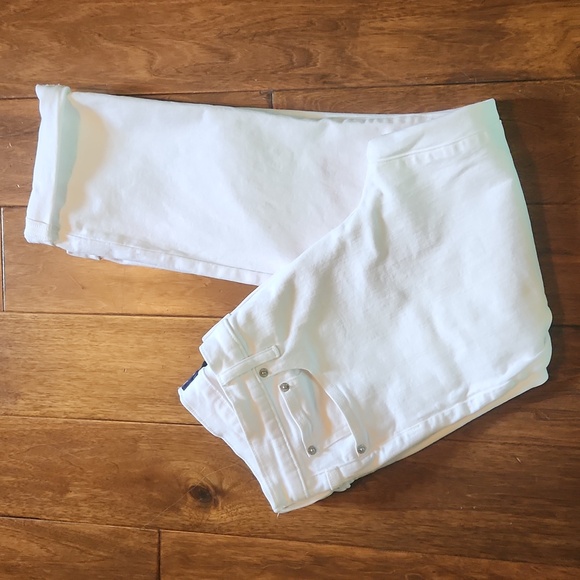 J. Crew white, slim boyfriend jeans in excellent condition! - Picture 5 of 11